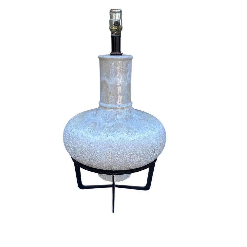 Vintage Mid Century Modern Drip Glaze Textured Neutral Lamp on Metal Base